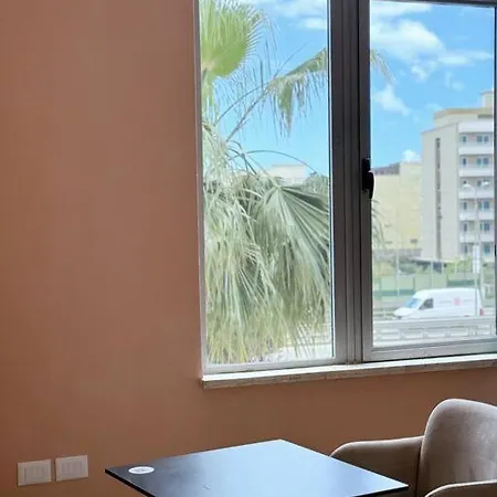 Aem 1 Bedroom Apt #6
